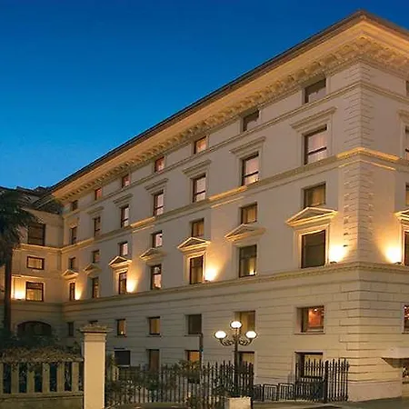 Artotel Piazza Sallustio Otel *